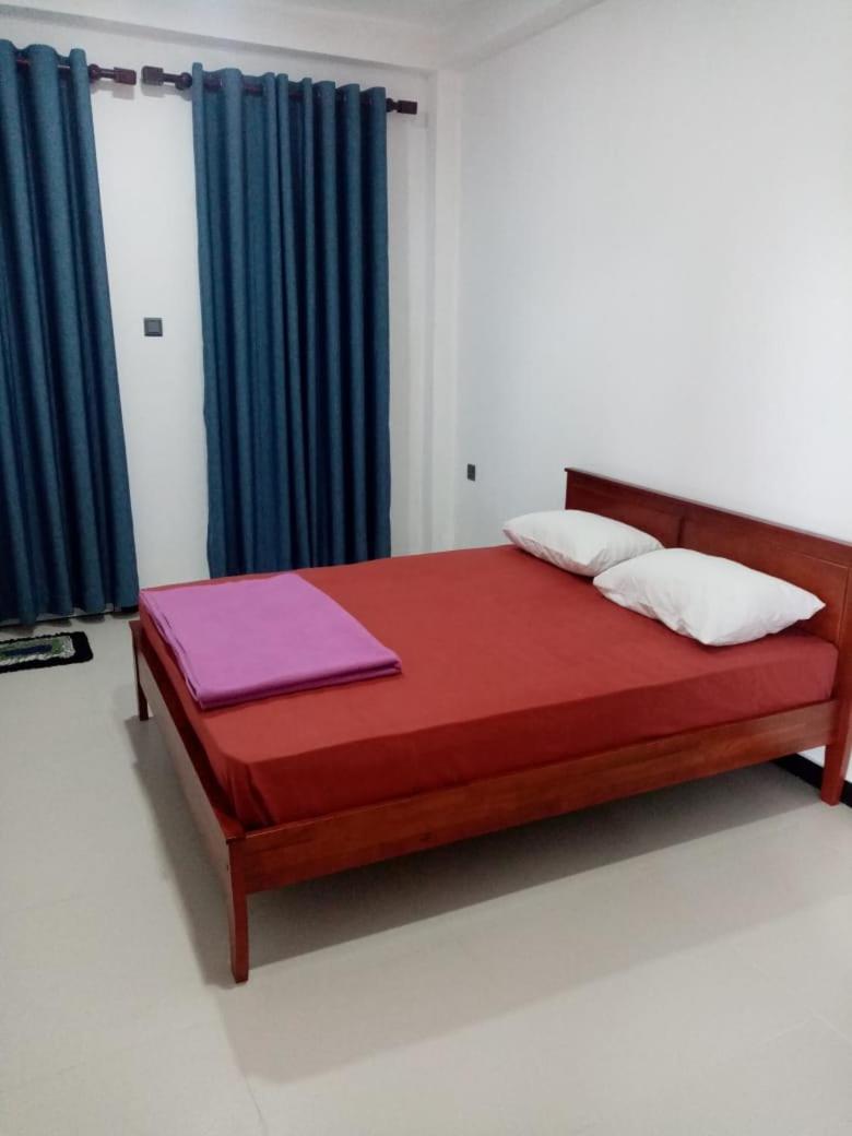 Cool Planet Rest Inn Хапутале Екстериор снимка